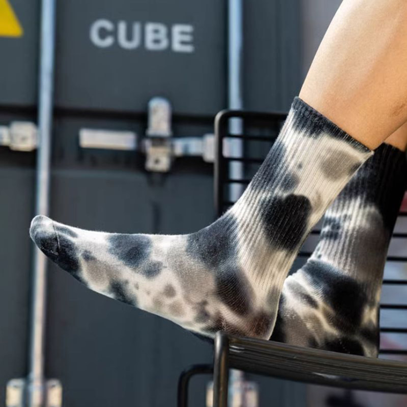 Basketballsokker, amerikanske slipsfargestoffer, mellomsålen for menn, tykke håndklesokker, lange sokker, loopet bomull, ins, trendy håndklebunn Basketballsokker, amerikanske slipsfargestoffer, mellomsålen for menn, tykke håndklesokker, lange sokker, loopet bomull, ins, trendy håndklebunn