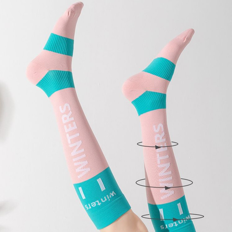 Sportsmuskler kan komprimere sokker for kvinners profesjonelle kondisjon, løping, hoppe over tau, trykk, slankende ben, kalvesokker Sportsmuskler kan komprimere sokker for kvinners profesjonelle kondisjon, løping, hoppe over tau, trykk, slankende ben, kalvesokker