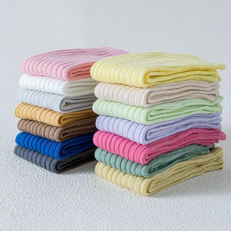 Barnas sokker, rørsokker, babyguttenes og jenters knesokker, godterifargede rette brett doble nålesokker Barnas sokker, rørsokker, babyguttenes og jenters knesokker, godterifargede rette brett doble nålesokker